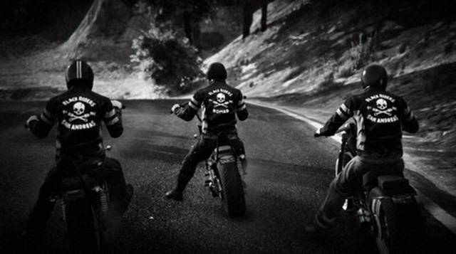 crew-bikers-03.jpg