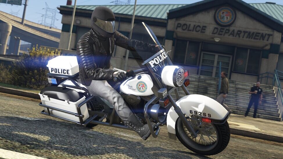 police-bike.jpg